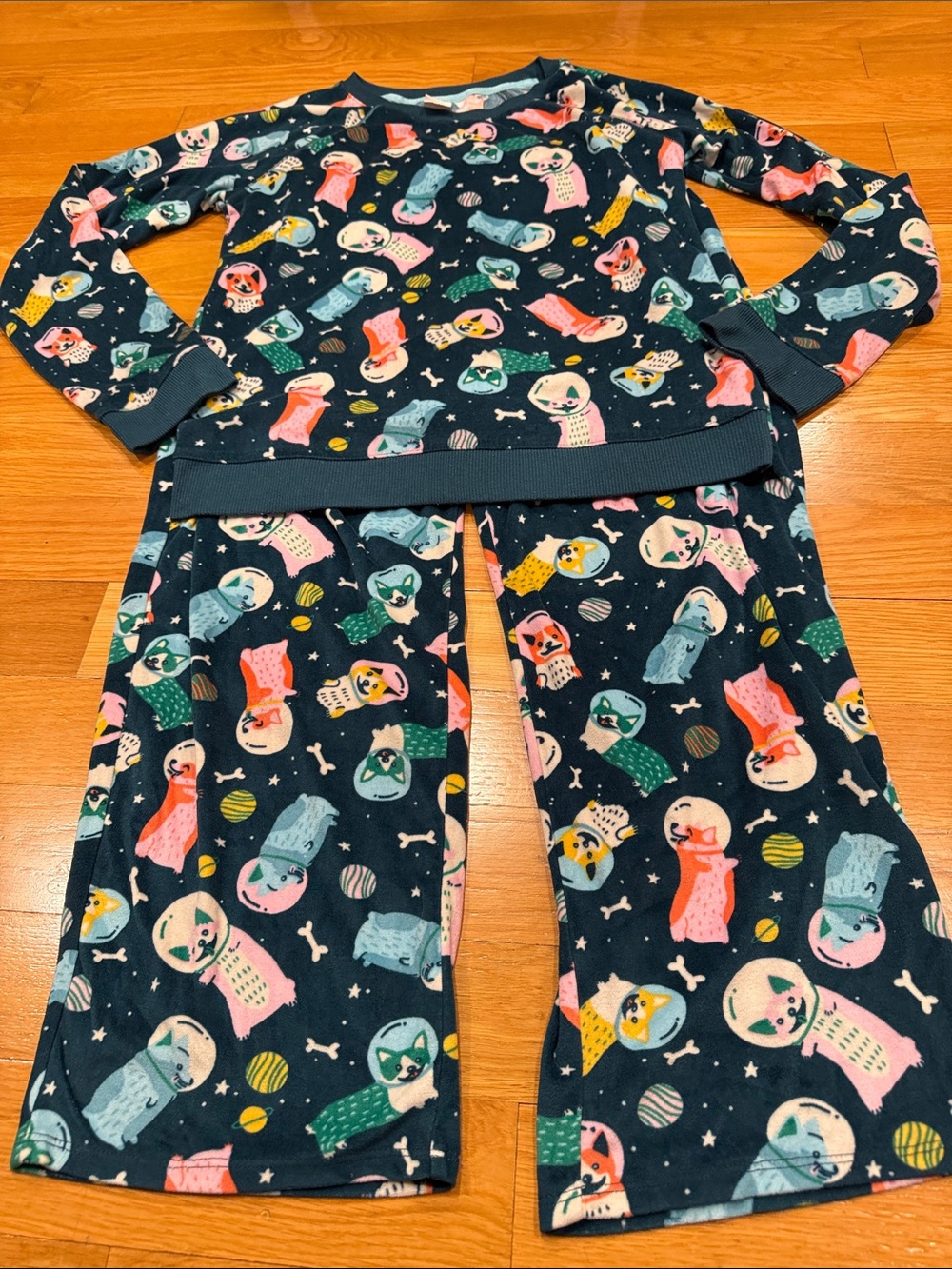 Cat & Jack girls fleece 2 piece sleep set size Xlarge . (14-16)